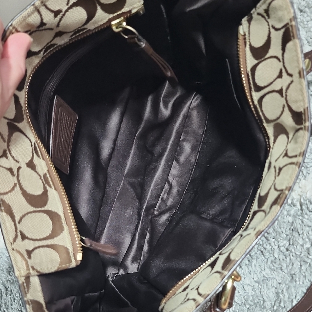 Coach Brown Shoulder Bag with Signature Monogram - Picture 8 of 14